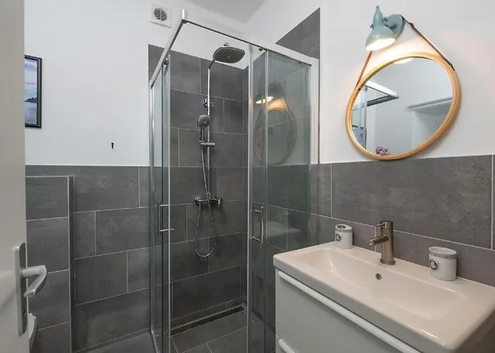 Old Place Apartament Pula